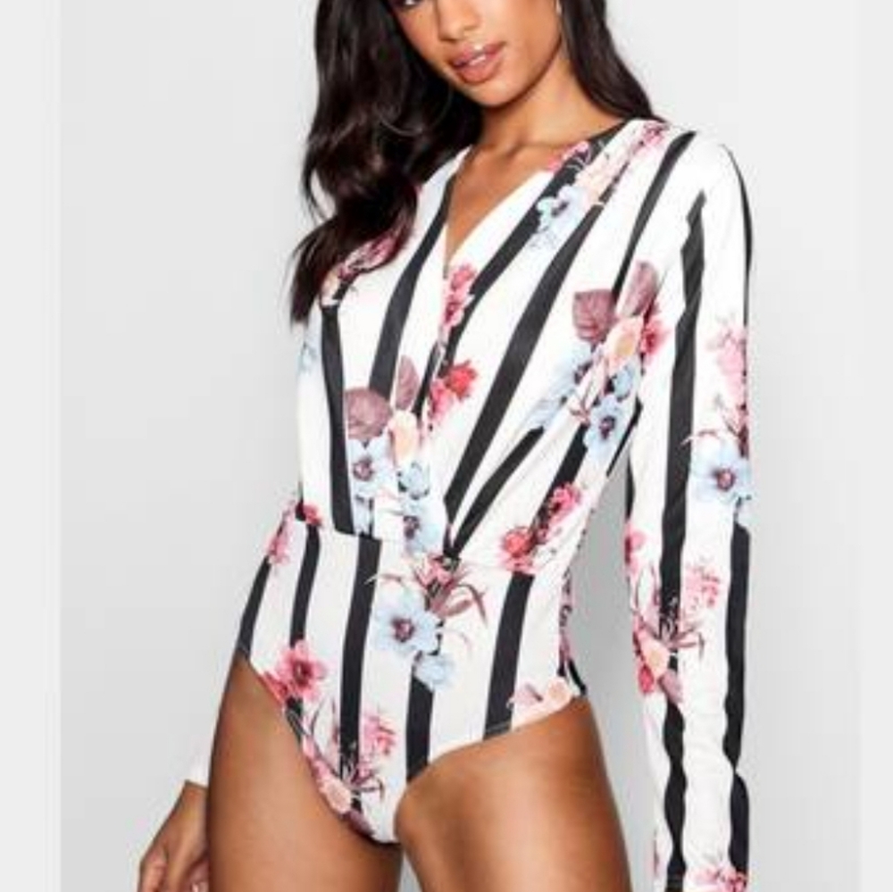 Boohoo White Black Striped Floral Long Sleeve Bodysuit